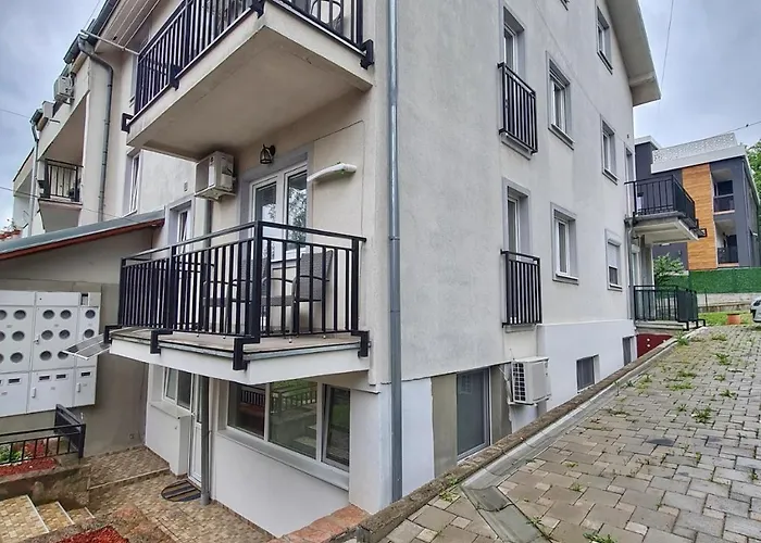 Grand Blue 2 Bedroom *